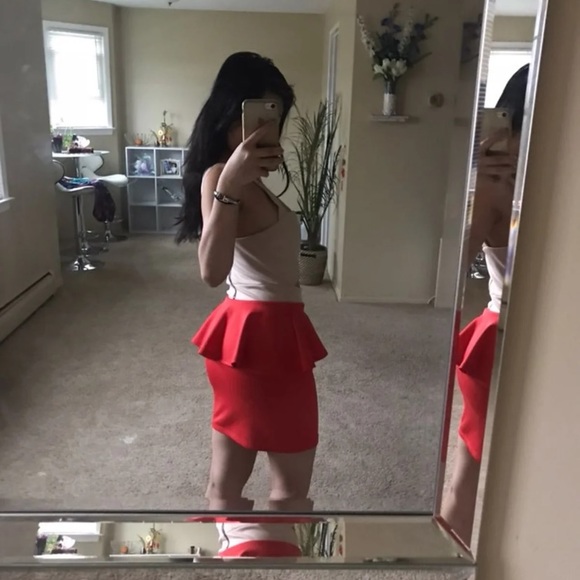 Peplum dress - Picture 2 of 6